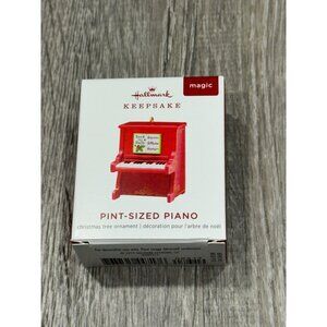Hallmark 2019 Keepsake Miniature Ornament Magic Red Pint Size Piano LF10